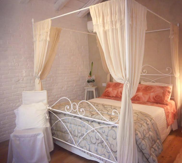 Bed & Breakfast Canova Treviso Værelse billede